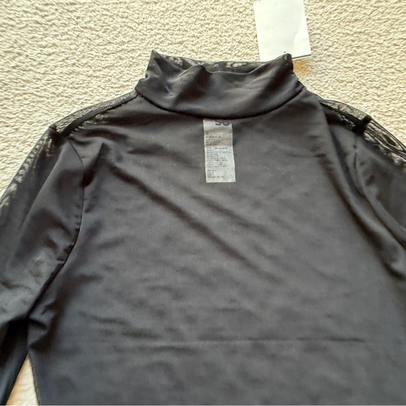 SO Mock Neck Sheer Mesh Long Sleeve Top Shirt Tee Blouse Black Women’s Small New - Picture 5 of 10